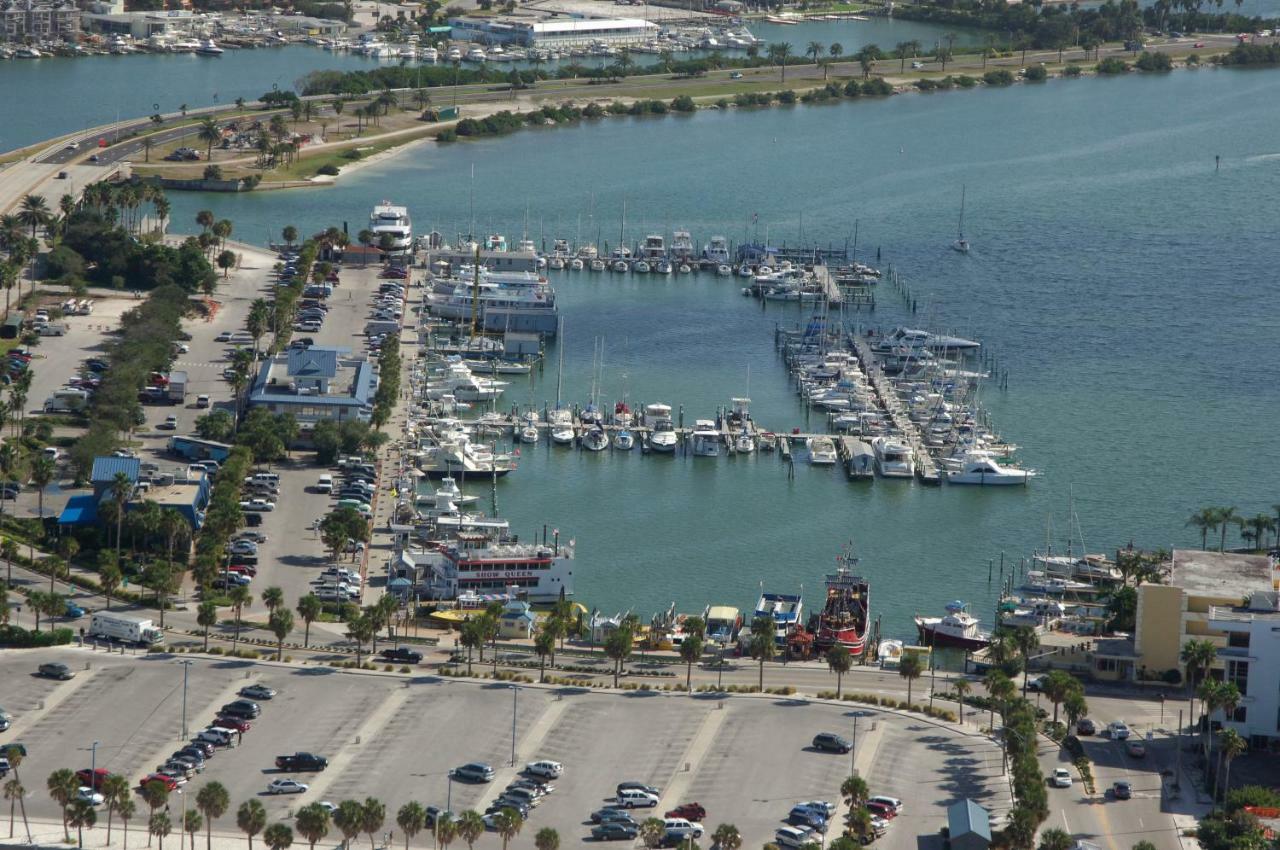 Express Inn & Suites - 5 Miles From St Petersburg Clearwater Airport Экстерьер фото